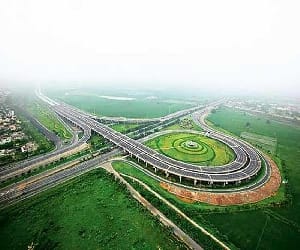 nitin gadkari annouce to developed national highway in up
